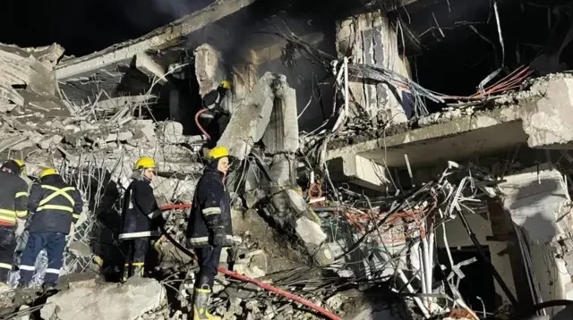 Iran Serang Markas Israel